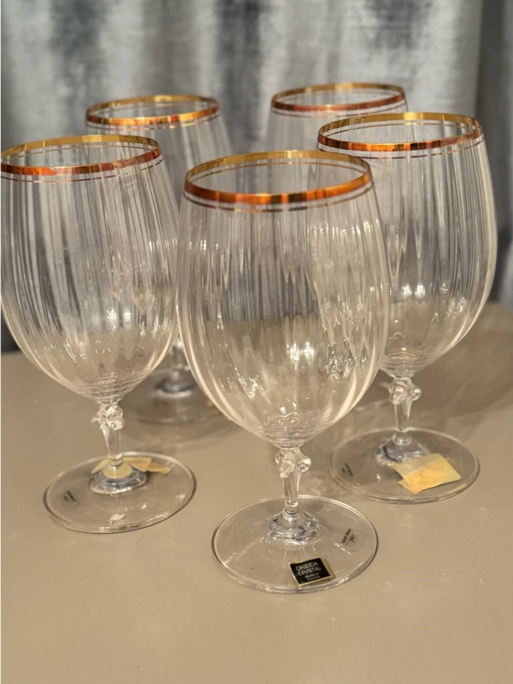 Set of 4/ Heiress Gold~  by ONEIDA /  Iced Tea | feature a ribbed  gold rim.